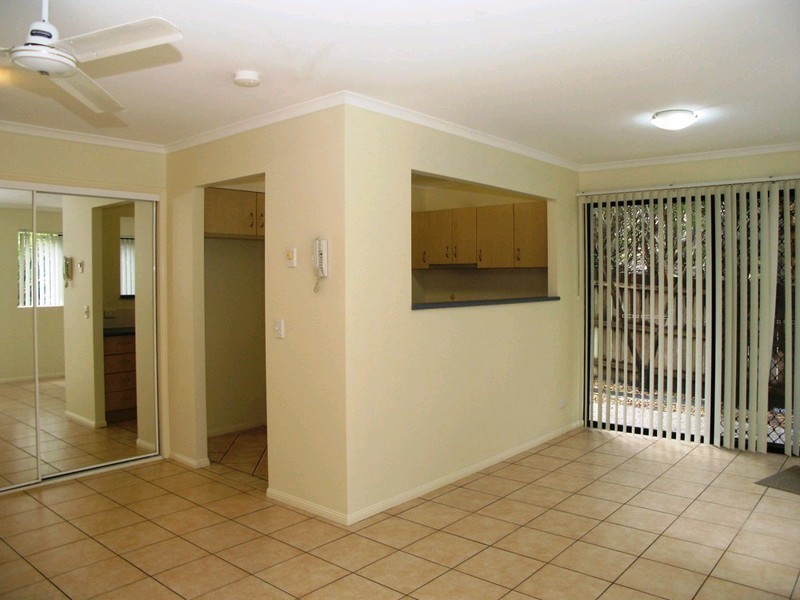 1/14 Advance Place, Sunrise Beach QLD 4567