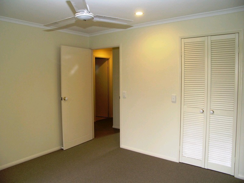 1/14 Advance Place, Sunrise Beach QLD 4567