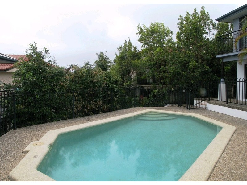 1/14 Advance Place, Sunrise Beach QLD 4567