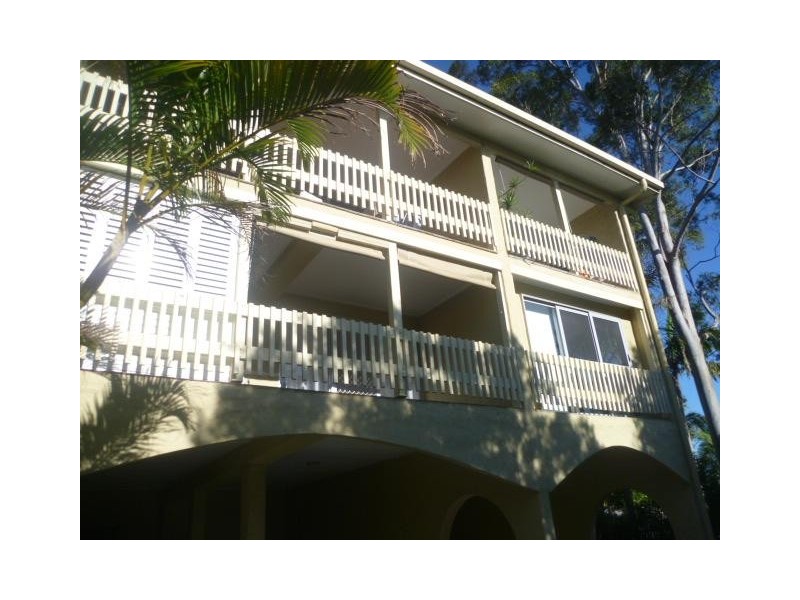 2/8 Natasha Avenue, Noosa Heads QLD 4567