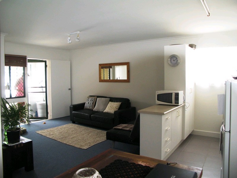 1/8 Lanyana Way, Noosa Heads QLD 4567