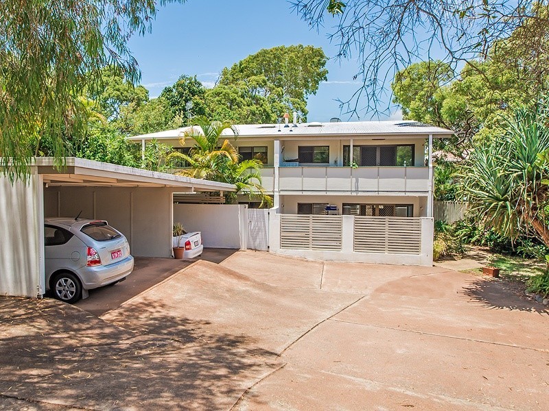 1/ 3 Nebula Street, Sunshine Beach QLD 4567