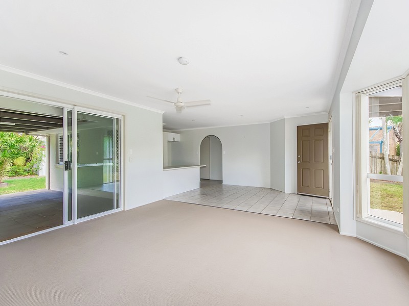 9 Conner Place, Sunrise Beach QLD 4567