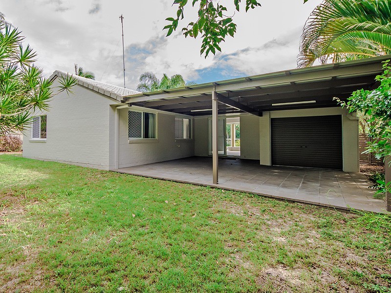9 Conner Place, Sunrise Beach QLD 4567
