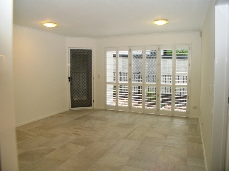 1/ 5 Elanda Street, Sunshine Beach QLD 4567