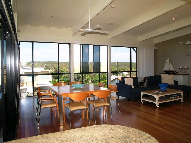 Castaways Beach QLD 4567