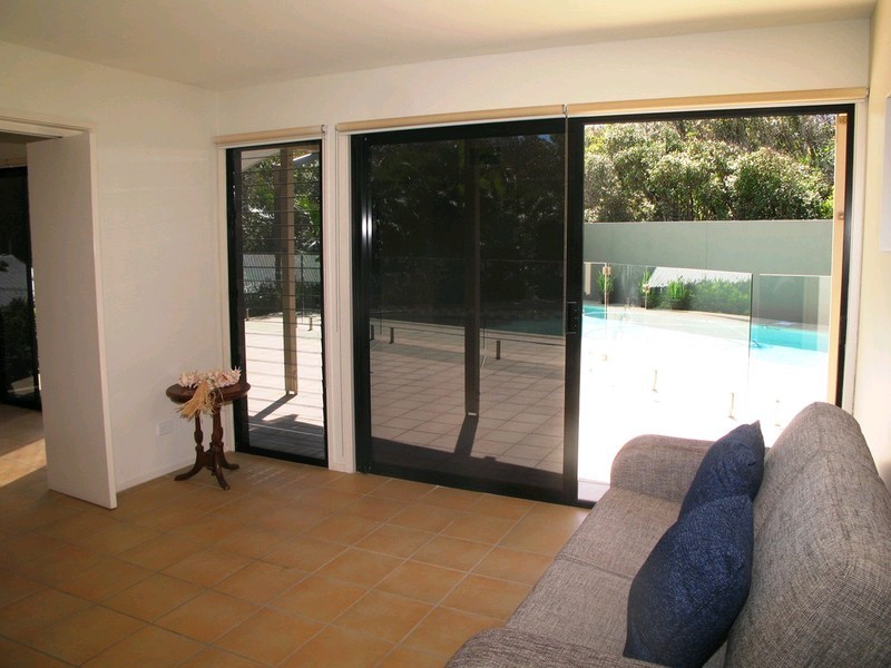 Castaways Beach QLD 4567