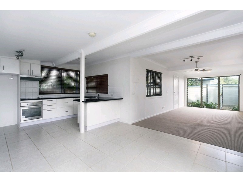 Coolum Beach QLD 4573