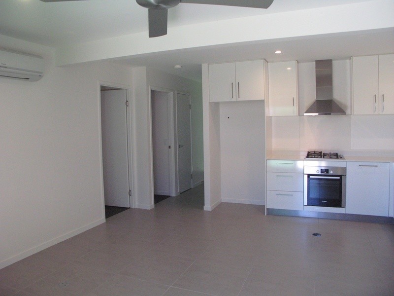 2/ 16 Kingfisher Drive, Peregian Beach QLD 4573