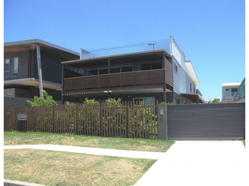 2/ 16 Kingfisher Drive, Peregian Beach QLD 4573