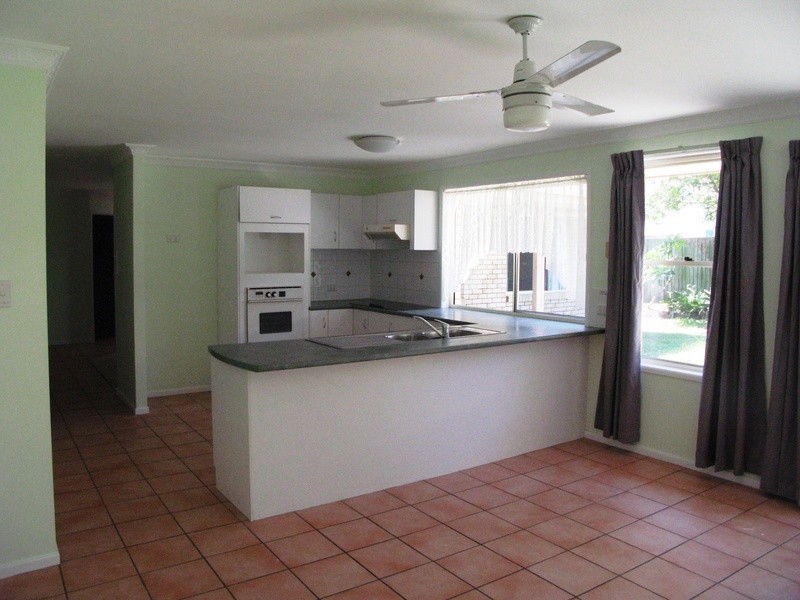 23 Columbia Drive, Sunrise Beach QLD 4567