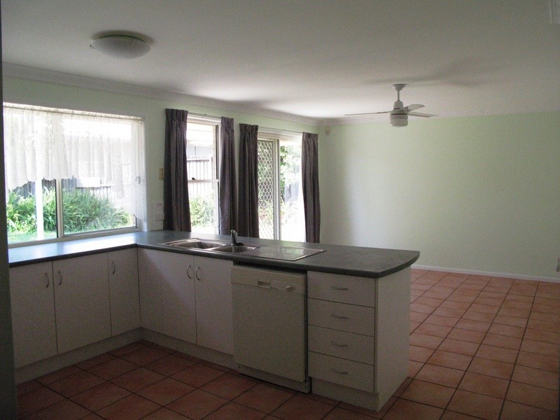 23 Columbia Drive, Sunrise Beach QLD 4567