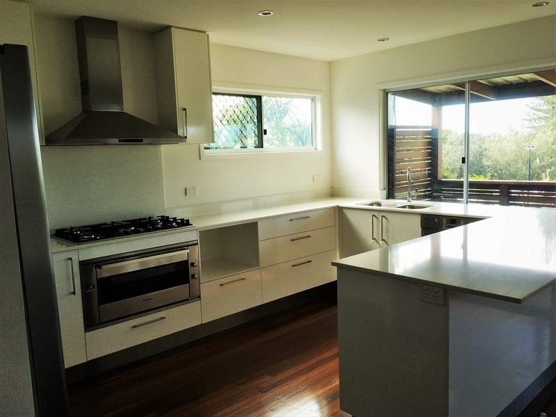 1/16 Kingfisher Drive, Peregian Beach QLD 4573