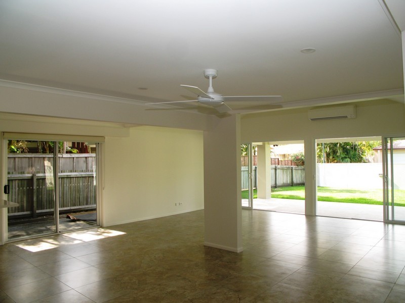 Noosa Waters QLD 4566