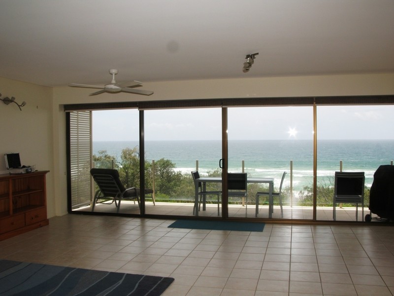 4/ 5 Tingira Crescent, Sunrise Beach QLD 4567