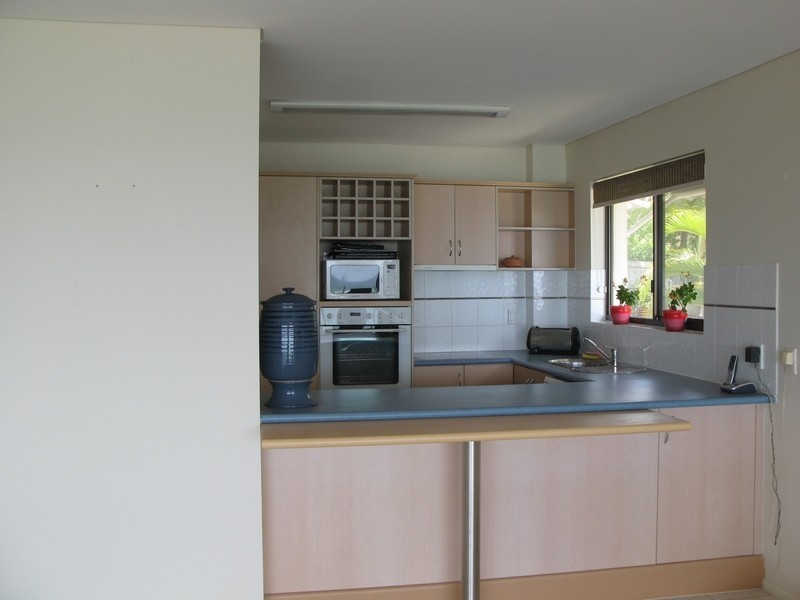 4/ 5 Tingira Crescent, Sunrise Beach QLD 4567