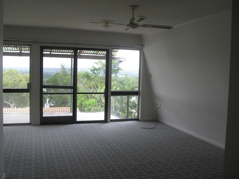 2/10 The Quarterdeck, Noosa Heads QLD 4567