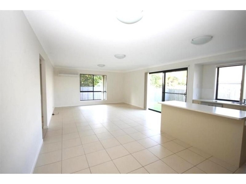 7 Prospect Place, Cooroy QLD 4563