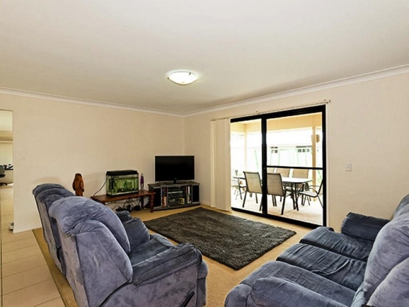 7 Prospect Place, Cooroy QLD 4563