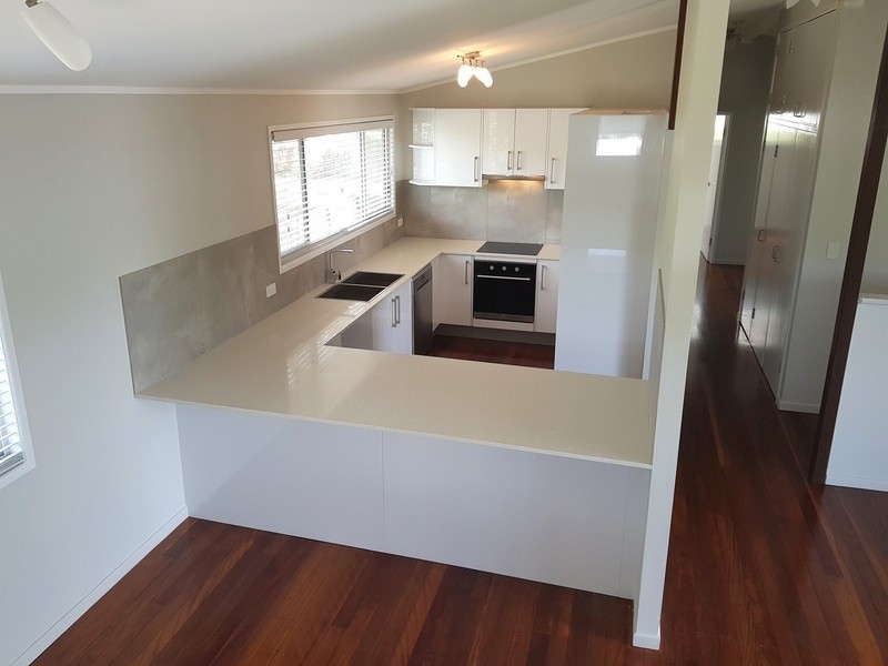 4 Brolga Lane, Noosa Heads QLD 4567