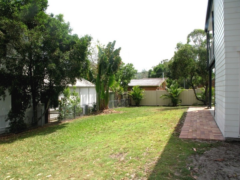 4 Brolga Lane, Noosa Heads QLD 4567