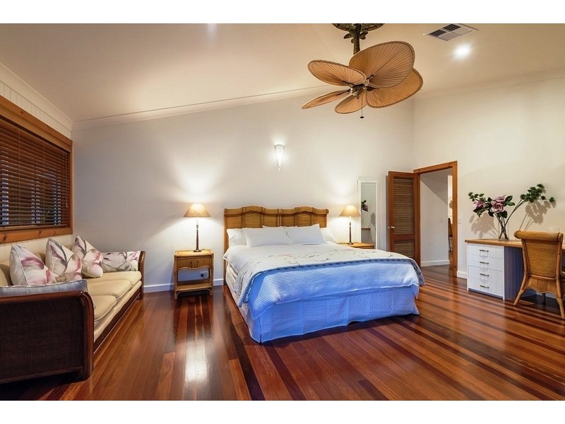 Unit 4/271 Gympie Terrace, Noosaville QLD 4566