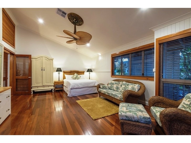 Unit 4/271 Gympie Terrace, Noosaville QLD 4566