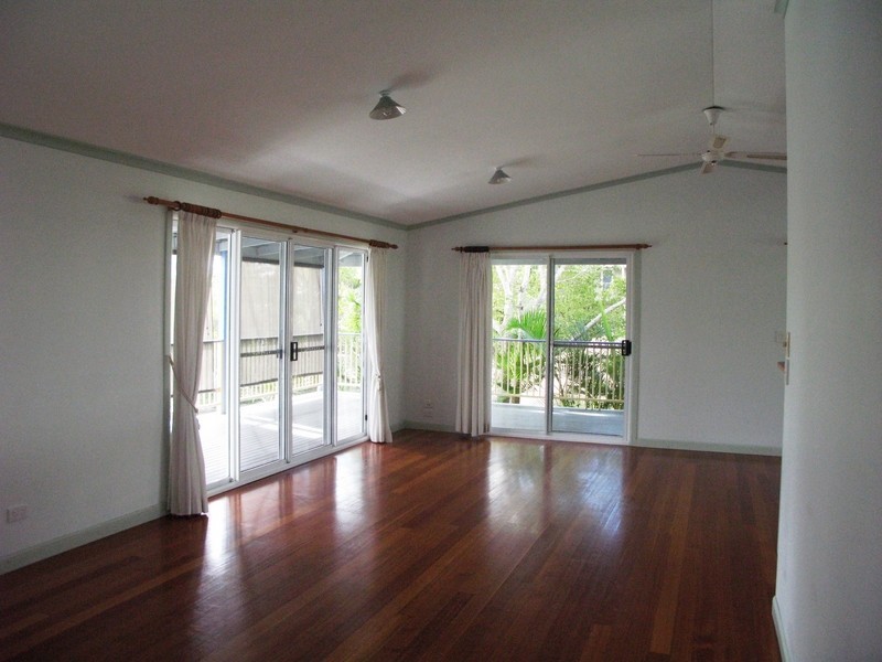 12 Hardy Street, Sunrise Beach QLD 4567