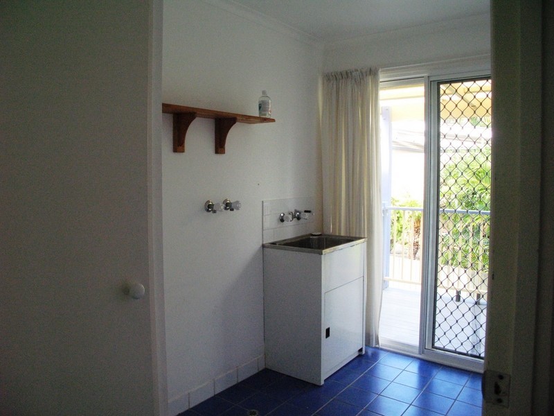 12 Hardy Street, Sunrise Beach QLD 4567