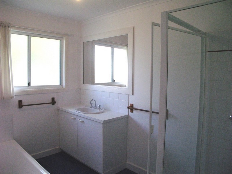 12 Hardy Street, Sunrise Beach QLD 4567