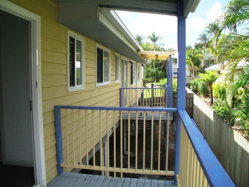 12 Hardy Street, Sunrise Beach QLD 4567