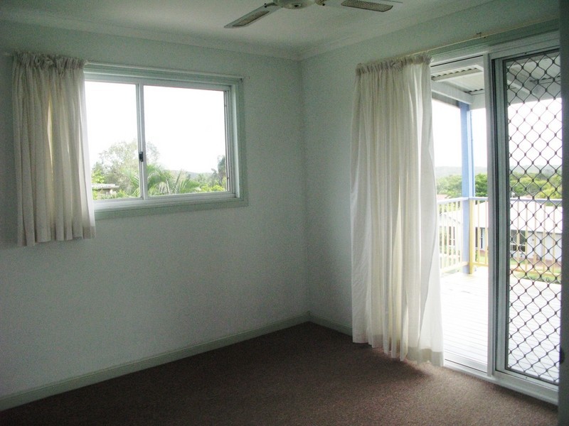 12 Hardy Street, Sunrise Beach QLD 4567