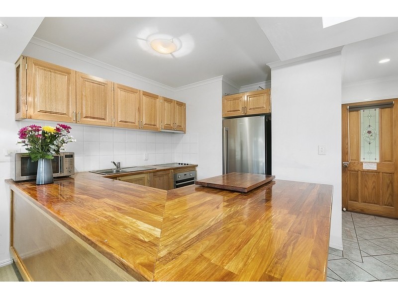 7/1 Beacon Court, Sunrise Beach QLD 4567