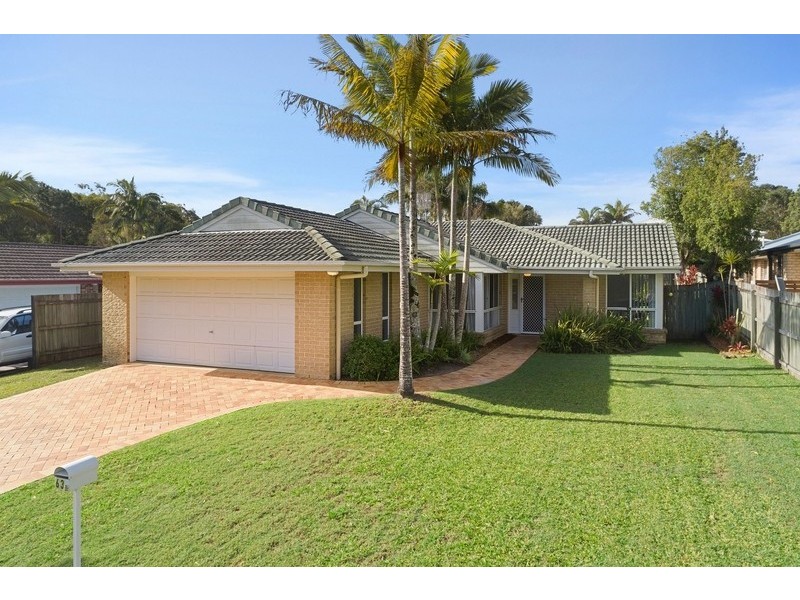 63 Carramar Street, Tewantin QLD 4565