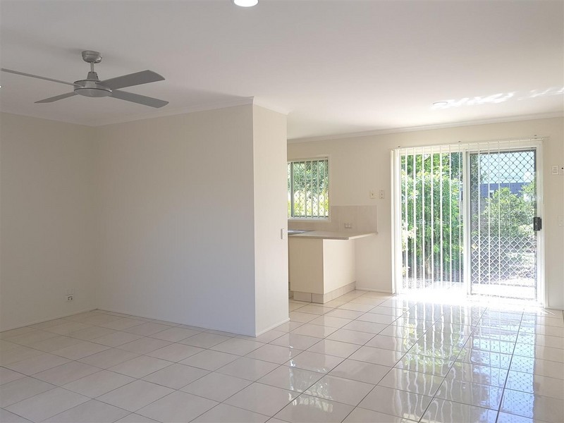 38 Dame Patti Drive, Sunrise Beach QLD 4567