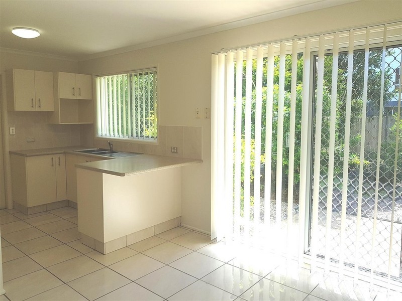 38 Dame Patti Drive, Sunrise Beach QLD 4567