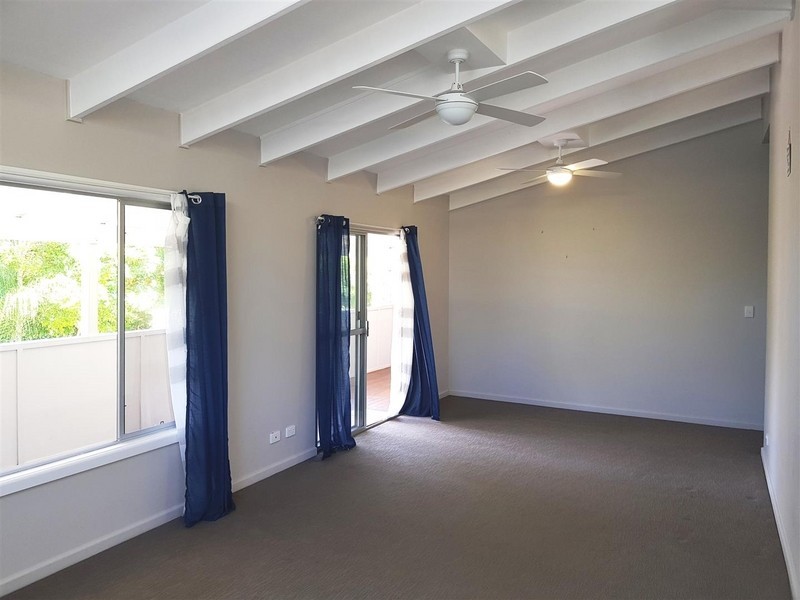 8 Cooloosa Street, Sunshine Beach QLD 4567