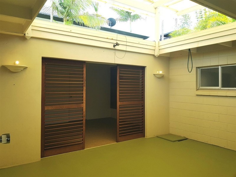 10 Weyba Street, Sunshine Beach QLD 4567