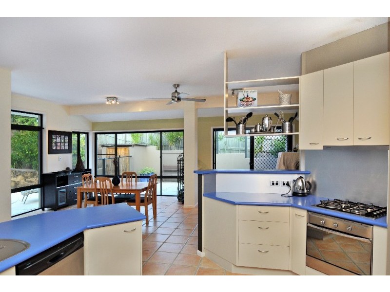 24 Driftwood Drive, Castaways Beach QLD 4567