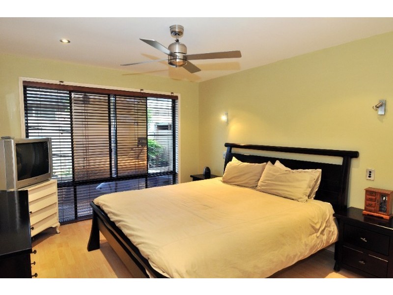 24 Driftwood Drive, Castaways Beach QLD 4567