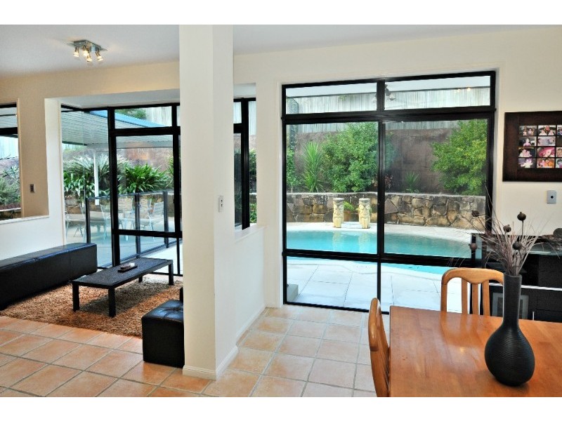 24 Driftwood Drive, Castaways Beach QLD 4567