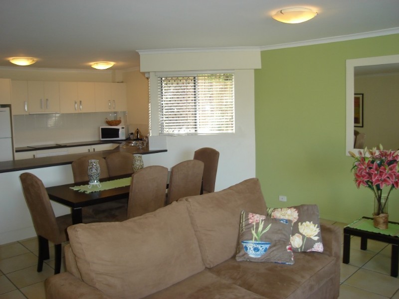 1/9 Pilchers Gap, Sunshine Beach QLD 4567