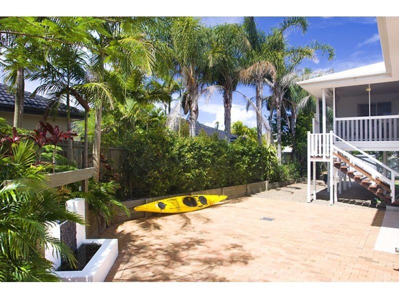 Sunrise Beach QLD 4567