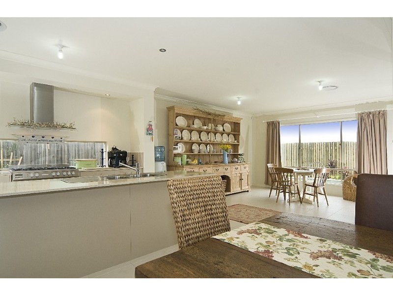 134 The Avenue, Peregian Springs QLD 4573