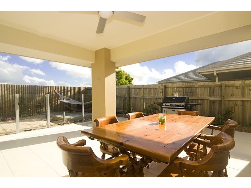 134 The Avenue, Peregian Springs QLD 4573