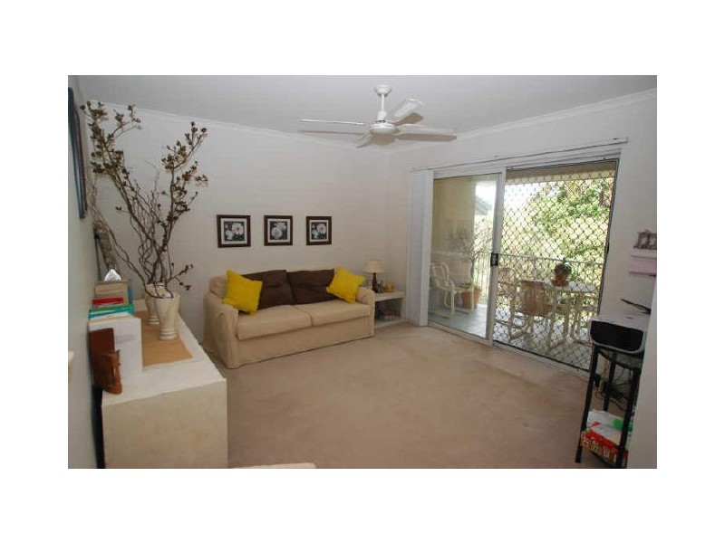 2/68 Southern Cross Parade, Sunrise Beach QLD 4567