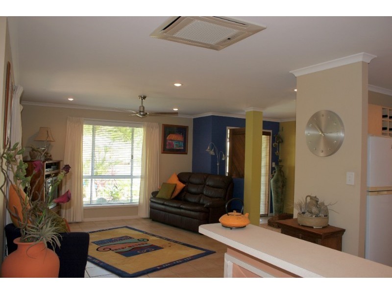 4 Perkins Place, Tewantin QLD 4565