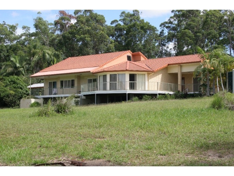 39 Hatch Street, Cootharaba QLD 4565