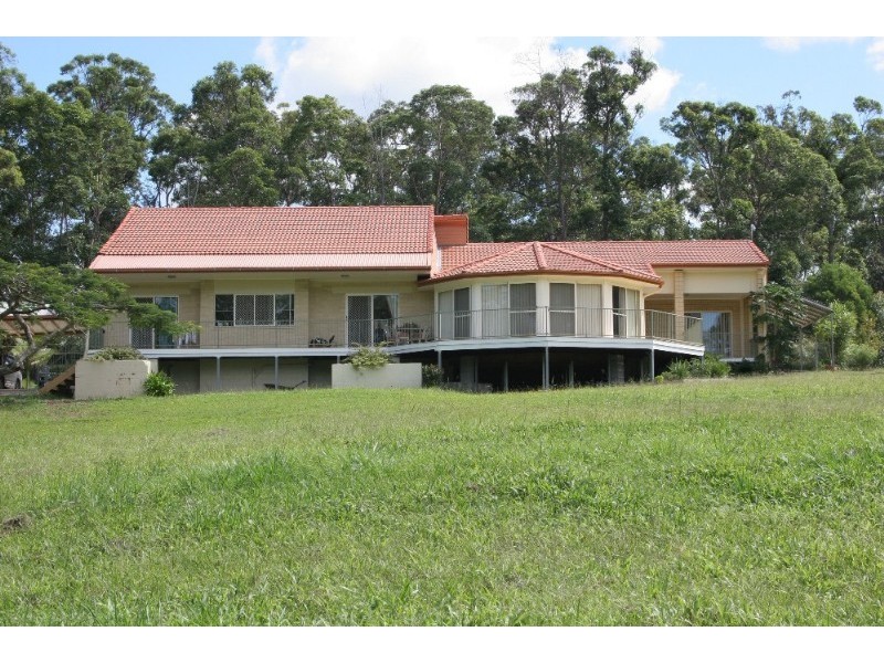39 Hatch Street, Cootharaba QLD 4565