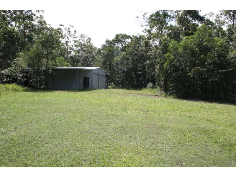 39 Hatch Street, Cootharaba QLD 4565